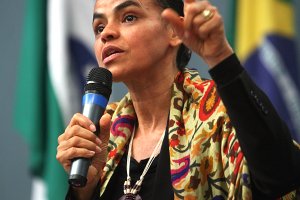 A pesquisa Datafolha mostrou que após o registro oficial das candidaturas, a atual presidente,Marina Silva encosta em Dilma Rousseff