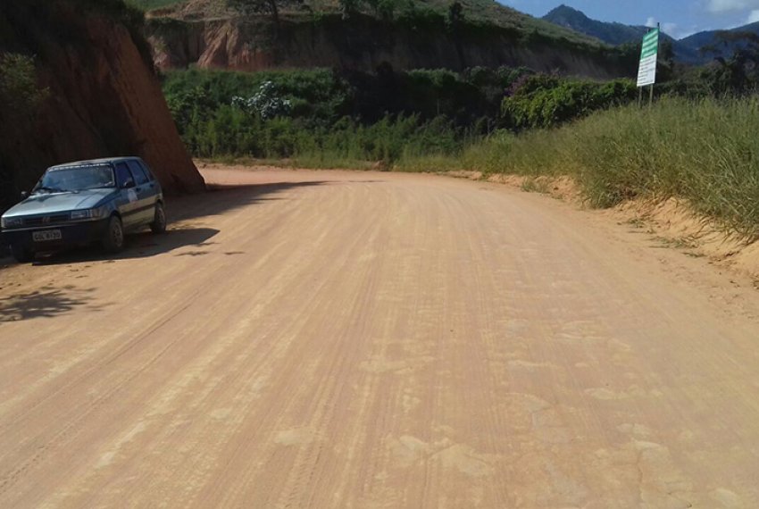 Prefeitura Muncipal de Afonso Cludio prioriza a manuteno das estradas rurais - estradas rurais