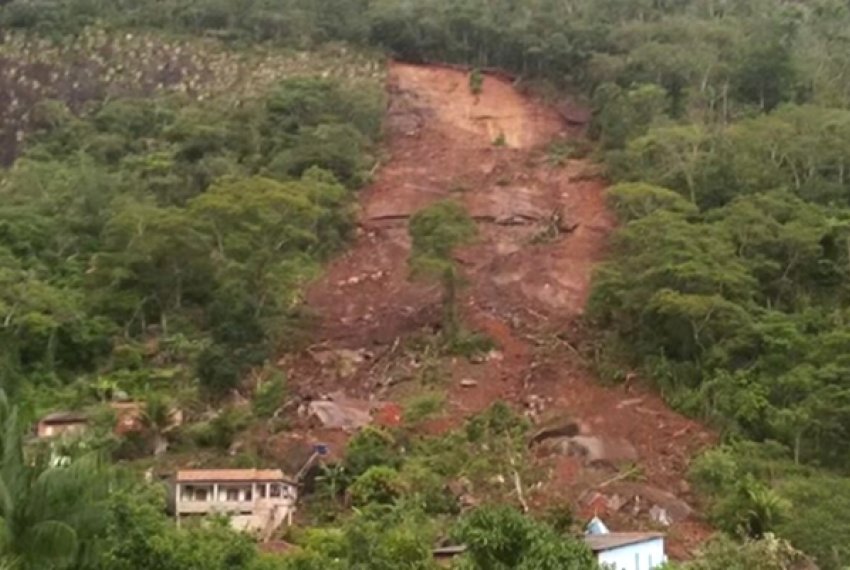 Defesa Civil reconhece situao de emergncia em Mimoso do Sul - Desabamento
