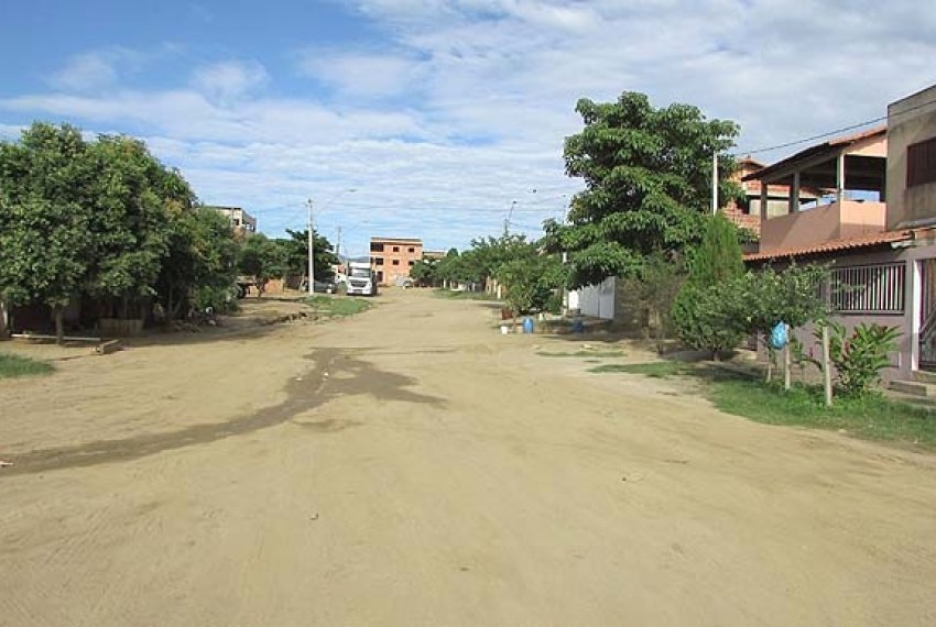 Obras no Valparaso avanam na meta de pavimentar as ruas do municpio - Licitao