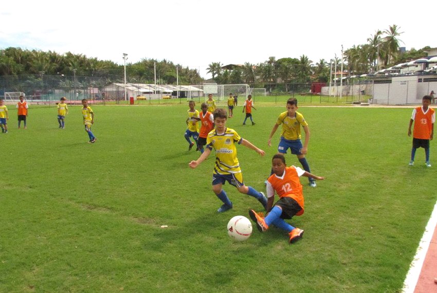 Com apenas 11 anos, jovem atleta vai jogar no Cruzeiro, aprovado pela equipe mineira na ltima semana - Um jovem talento