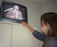Propaganda na TV: 59% no costumam acompanhar programas, diz pesquisa - Eleies 2012