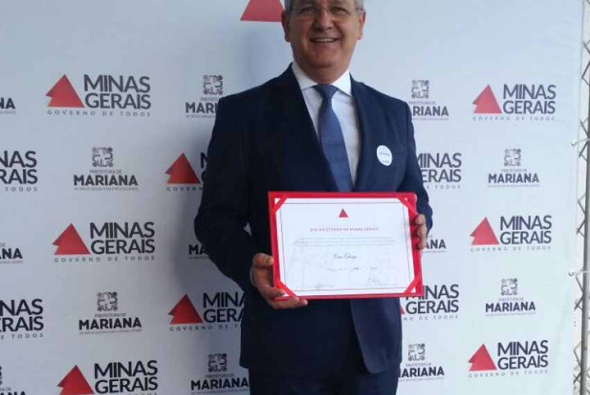Vice-governador recebe homenagem do Governo de Minas Gerais - Csar Colnago