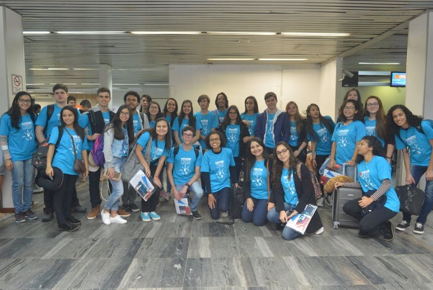 Intercmbio: estudantes embarcam para Inglaterra e Chile - Sedu embarcou