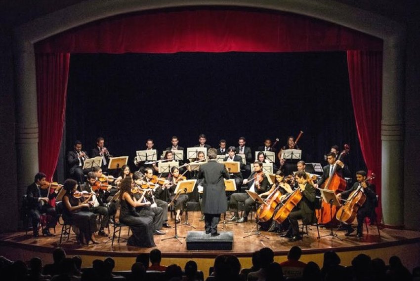 Orquestra Capixaba de Sopros interpreta sucessos do cinema - Clssicos do cinema