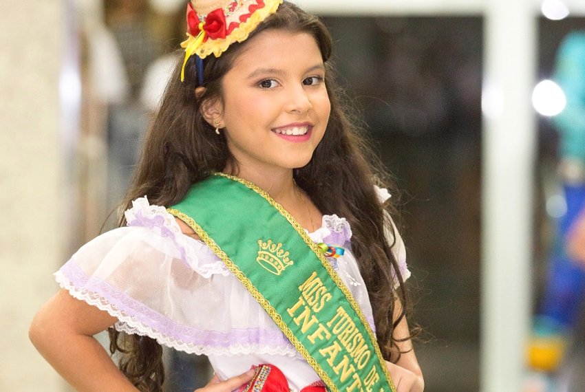 Capixaba de nove anos representar o estado no Miss Brasil - Cenrio nacional