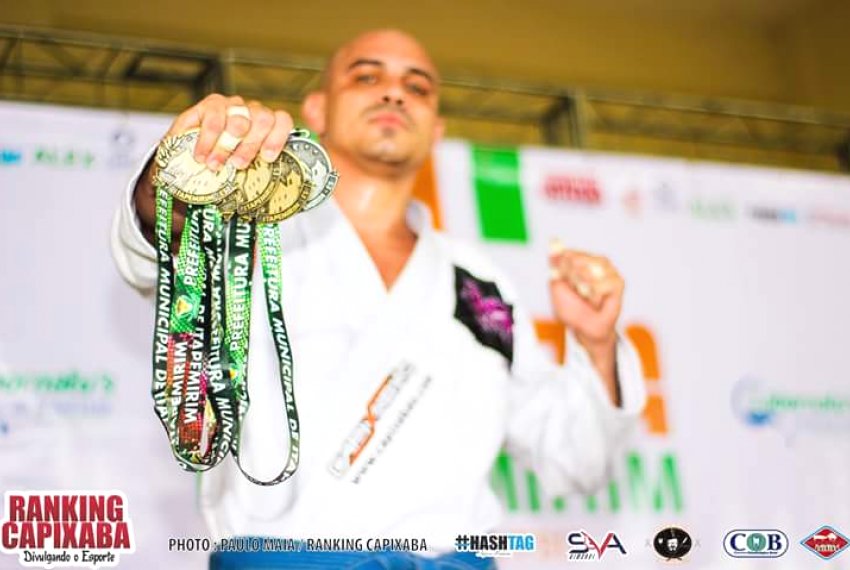 Pedro Henrique atleta do Capixabo  tricampeo em Jiu Jitsu - Grande Campeo