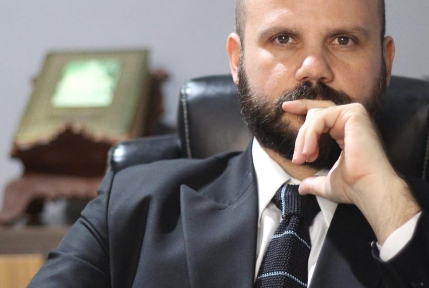 Bate-papo entre os advogados criminalistas Antonio Fernando - Direito Penal