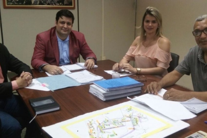 Centros Industriais em parceria entre Joo Neiva e Aracruz - Economia