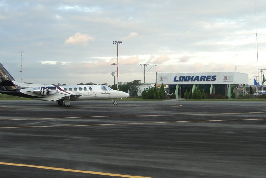 Aeroporto Regional de Linhares recebe licena para ampliao - Aviao Civil