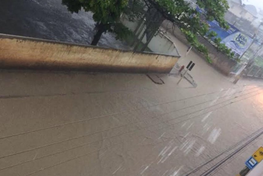 Maior acumulado de chuva e familias ficam desalojadas - Chuva