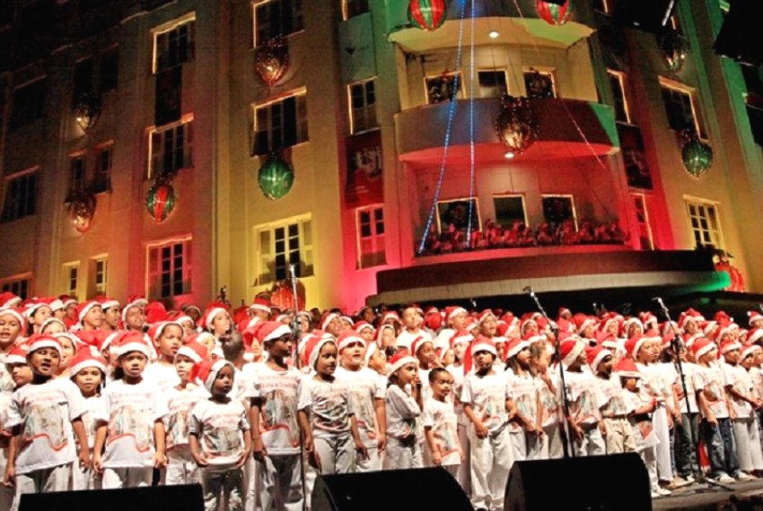 Crianas fazem Cantata de Natal no Frei Civitella - Nesta Quinta (14)