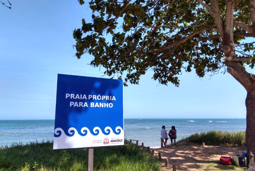 Confira os pontos prprios para banho no litoral de Aracruz - Vero