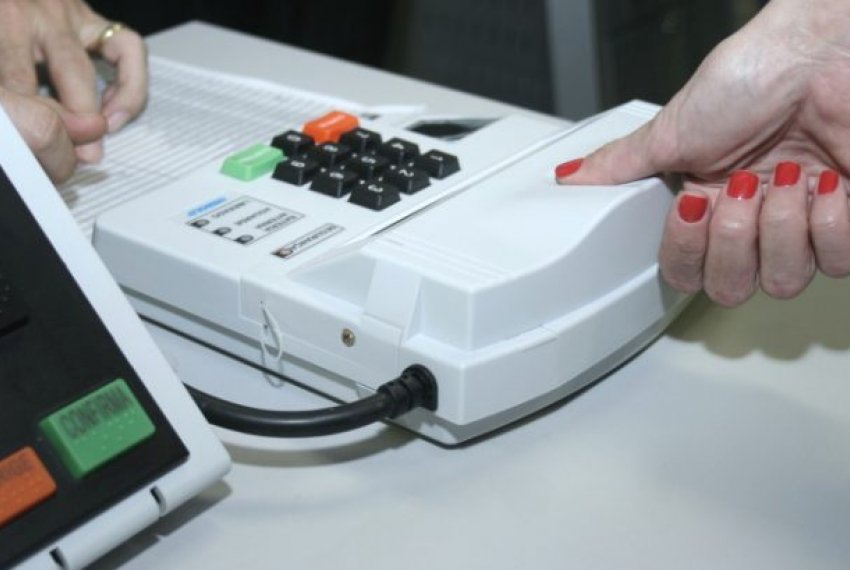 Eleitores tm at 9 de maio para no perder ttulo - Biometria