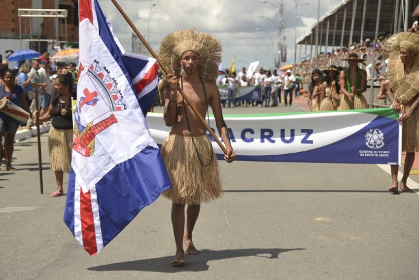 Aracruz comemora 170 anos com desfile cvico multicultural - Festa Municipal
