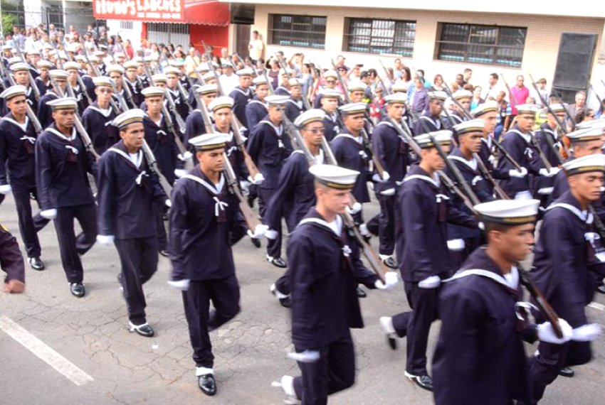 Desfile cvico-militar ser no Centro de Vila Velha - 23 de maio