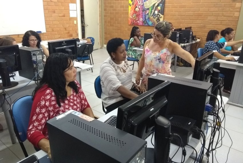 Cachoeiro oferecer 300 cursos gratuitos na rea de educao - Participe