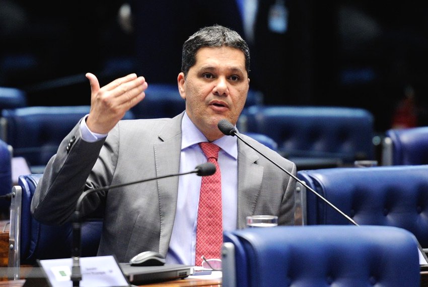 Ricardo Ferrao quer barrar aumento de planos de sade - Poltica Capixaba