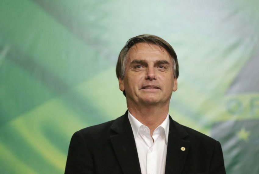 Jair Bolsonaro lidera com folga pesquisa no ES - Poltica Capixaba