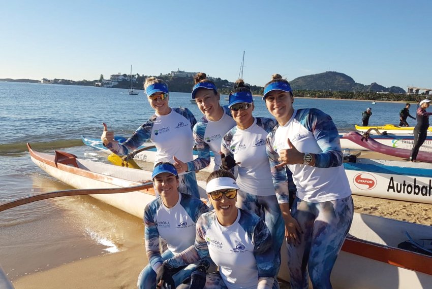Time capixaba de canoa havaiana embarca no Mundial no Taiti - Campeonato Mundial