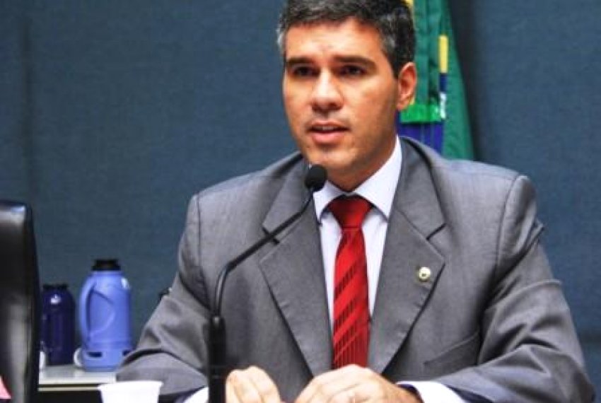 Rodrigo Coelho deve ser eleito conselheiro do TC-ES na tera - Poltica Capixaba