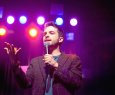 Humorista Bruno Motta apresenta O show do ano em palcos capixabas - Stand up