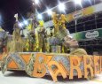 Mesmo aps incndio, Barreiros vence a disputa no Grupo de Acesso do Carnaval de Vitria - Garra e determinao