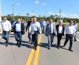 Rodovia  inaugurada e investimentos so anunciados em Linhares - Investimentos